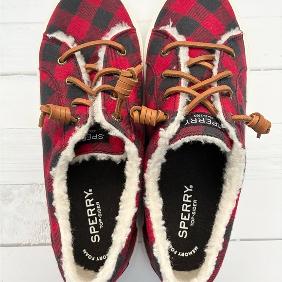 Sperry Women's Red and Black Plaid Sneakers Size 7.5 - Picture 4 of 6
